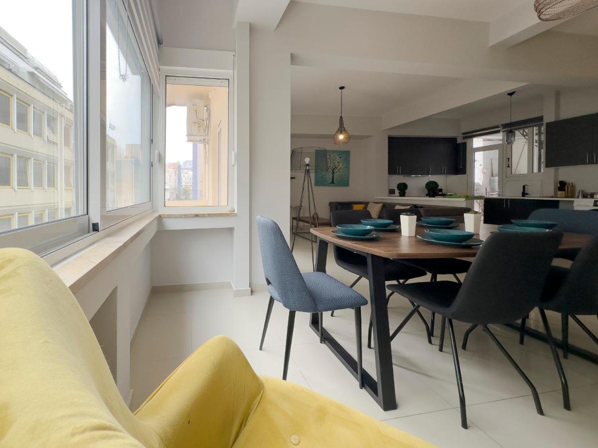 Satovriandou Spacious 128Sqm Apt In Atenas Exterior foto
