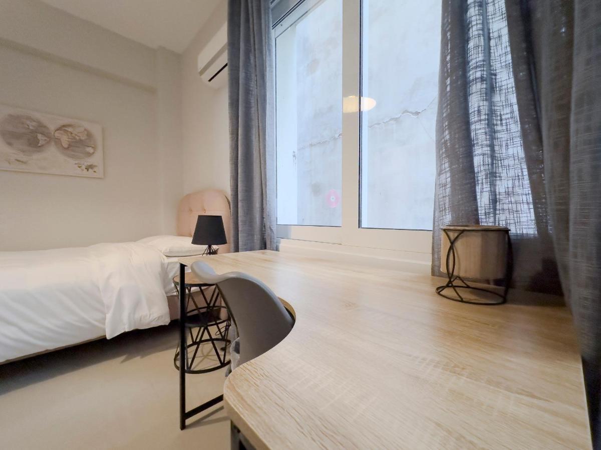 Satovriandou Spacious 128Sqm Apt In Atenas Exterior foto