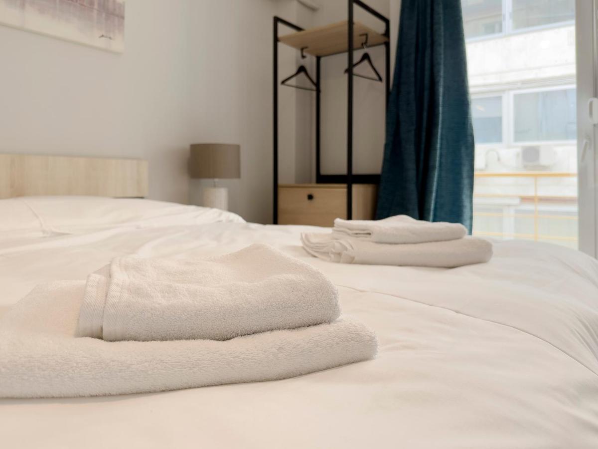 Satovriandou Spacious 128Sqm Apt In Atenas Exterior foto