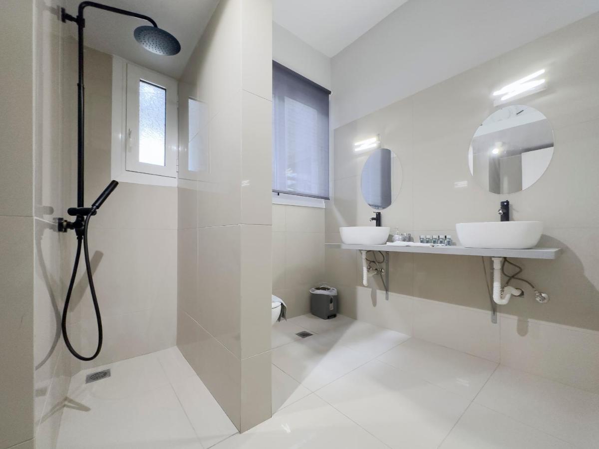 Satovriandou Spacious 128Sqm Apt In Atenas Exterior foto